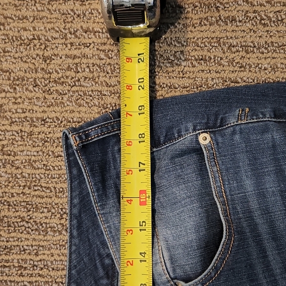 Torrid Boyfriend Jean's Size 16R - Picture 7 of 16